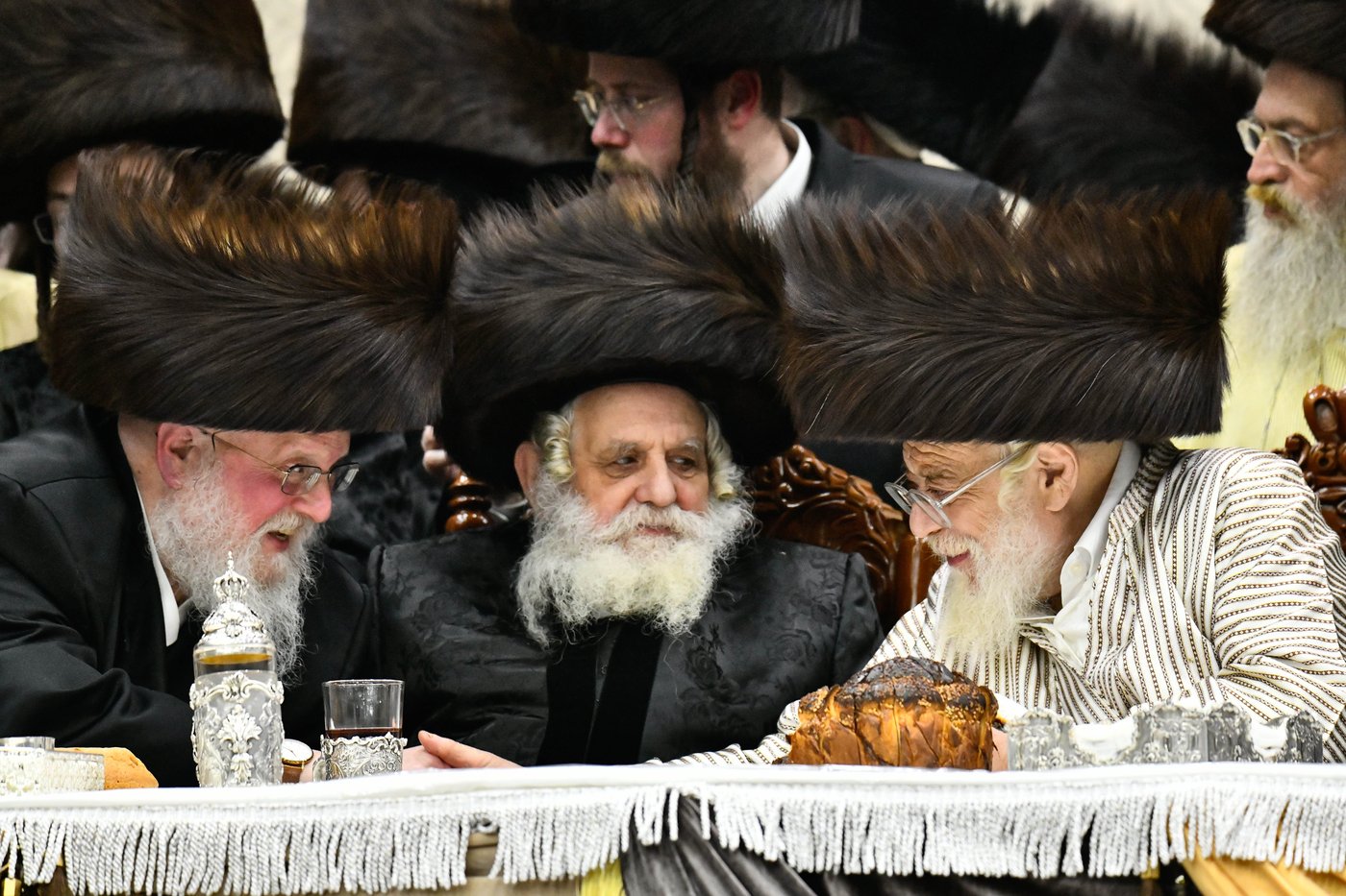 שמחת בית קרעטשניף - תולדות אהרן - קאסוב ויז'ניץ