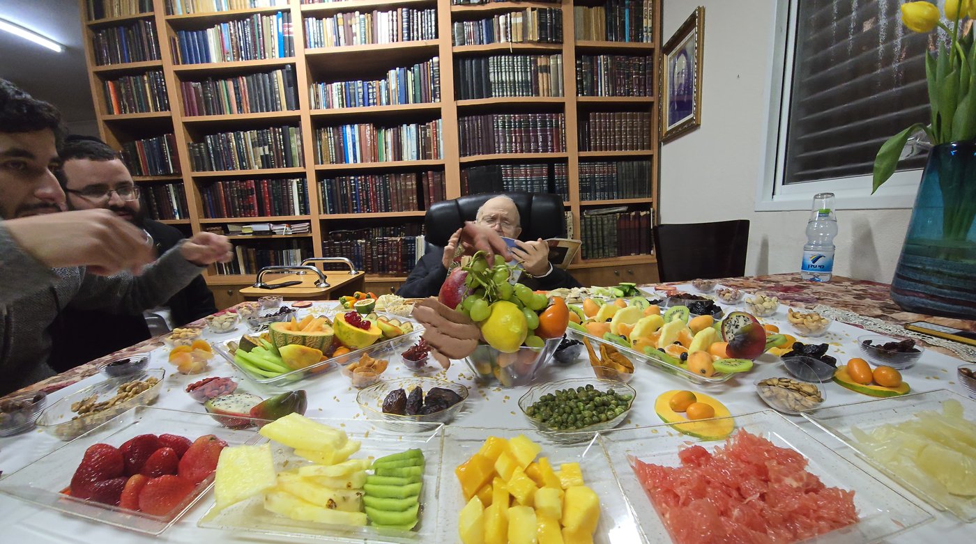הגאון רבי מאיר מאזוז בט"ו בשבט