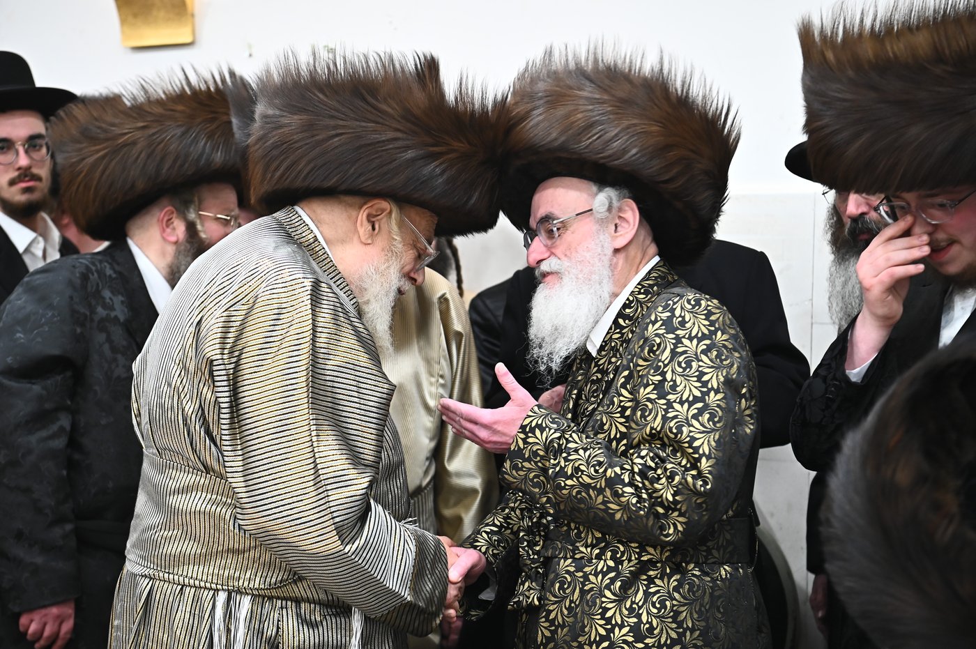 שמחת השבע ברכות בחצה"ק קרעטשניף - תולדות אהרן - קאסוב ויז'ניץ
