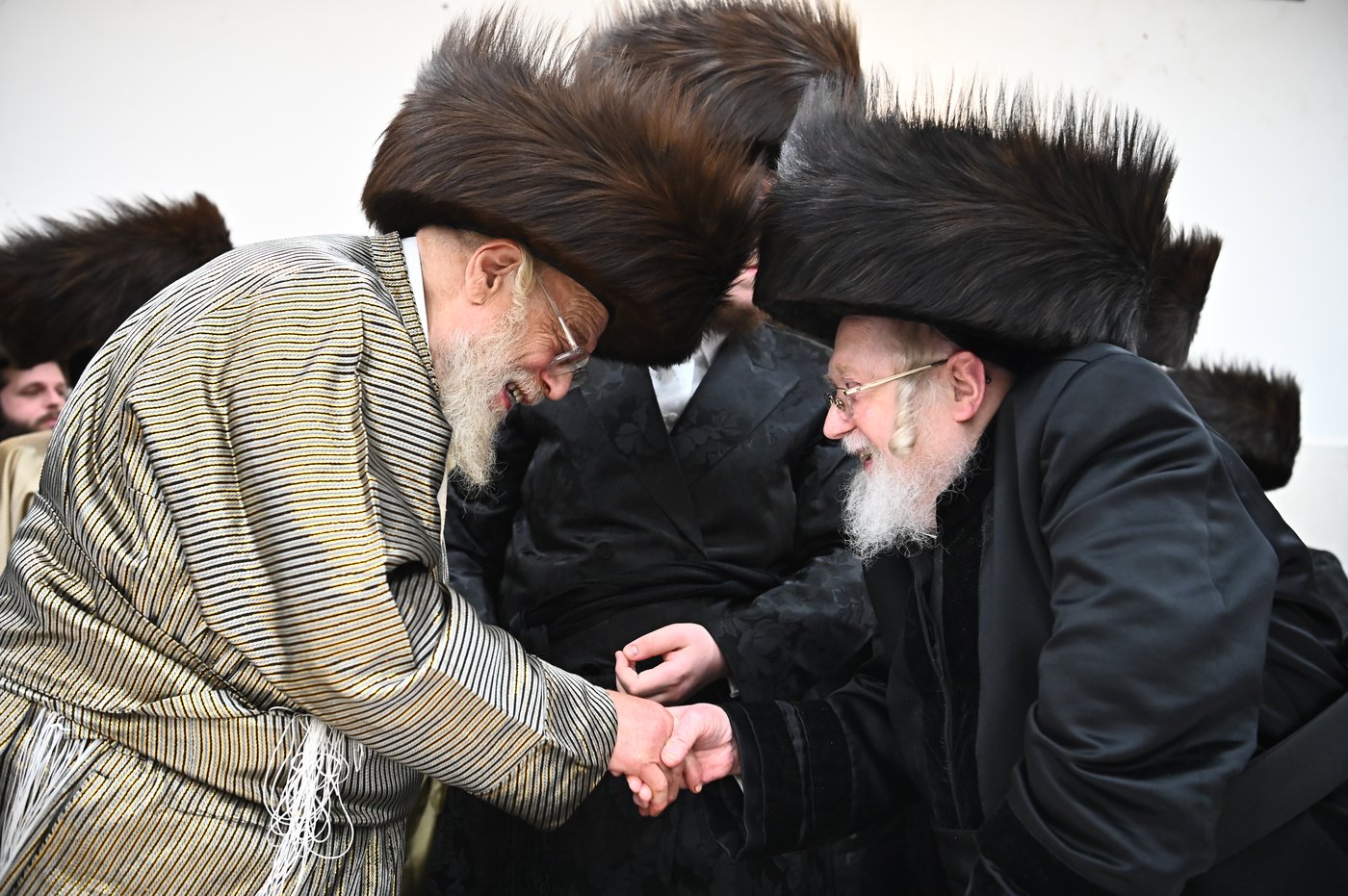 שמחת השבע ברכות בחצה"ק קרעטשניף - תולדות אהרן - קאסוב ויז'ניץ