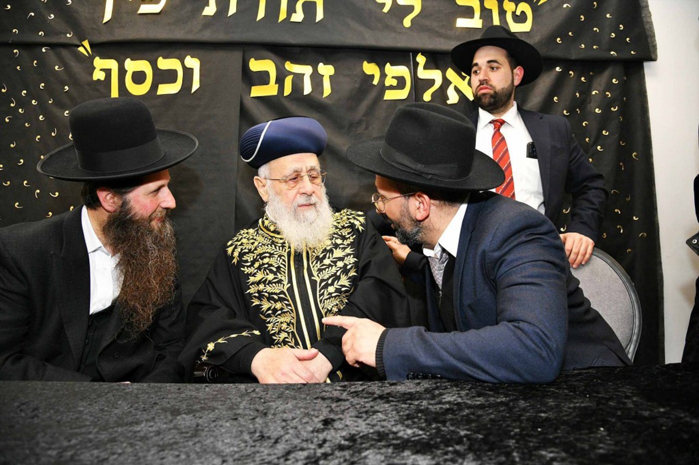  הראשל"צ הגאון רבי יצחק יוסף בביקור בעיר עמנואל