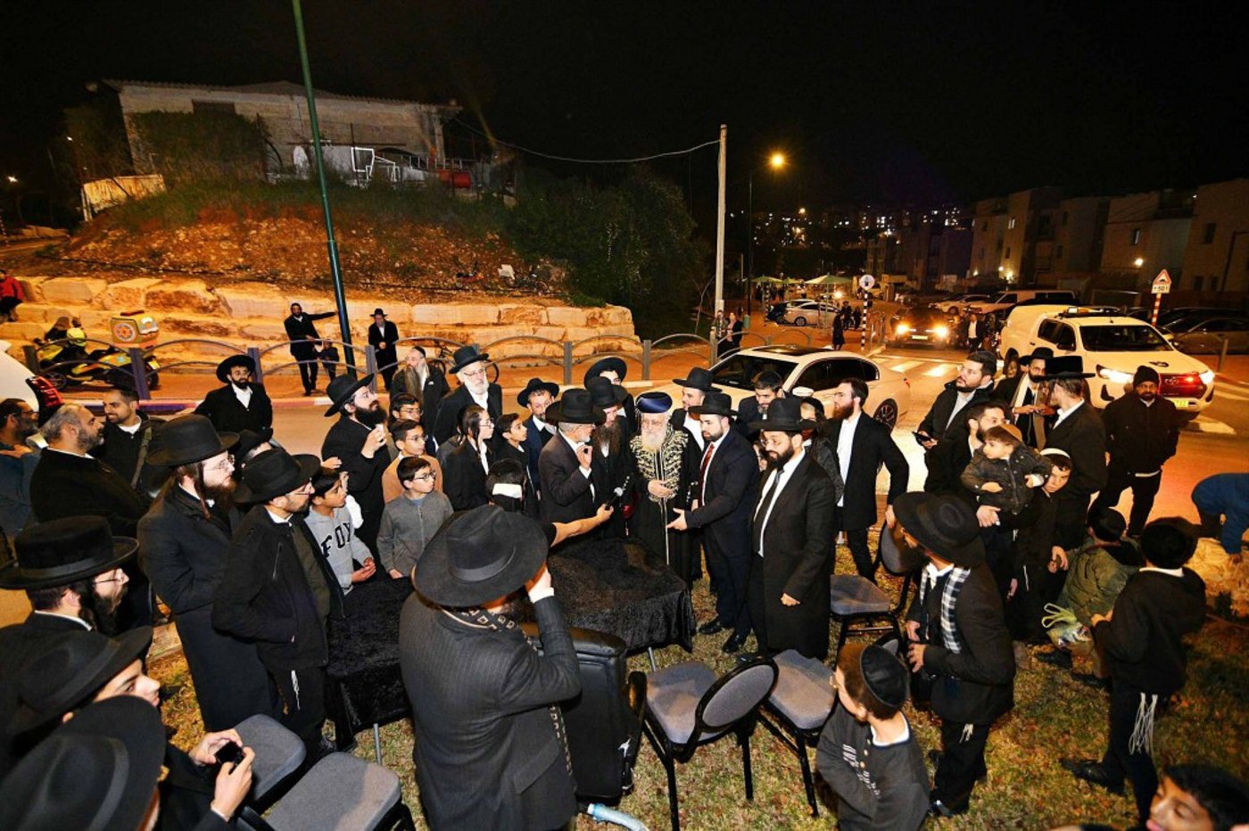  הראשל"צ הגאון רבי יצחק יוסף בביקור בעיר עמנואל