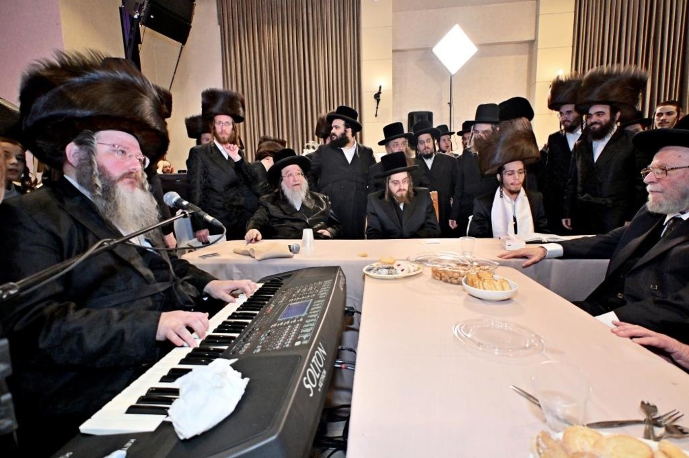 חתונת הקלידן צביקי לוין 