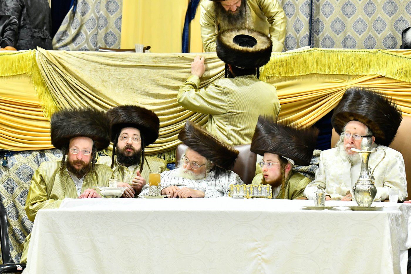 שמחת בית תולדות אברהם יצחק - מאקאווא - סטרופקוב