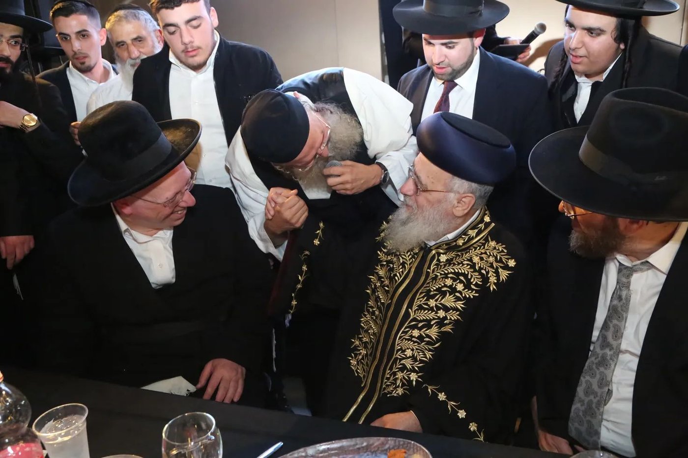 דינר השנתי למוסדות 'פתח הדביר' בהשתתפות הגר"י יוסף