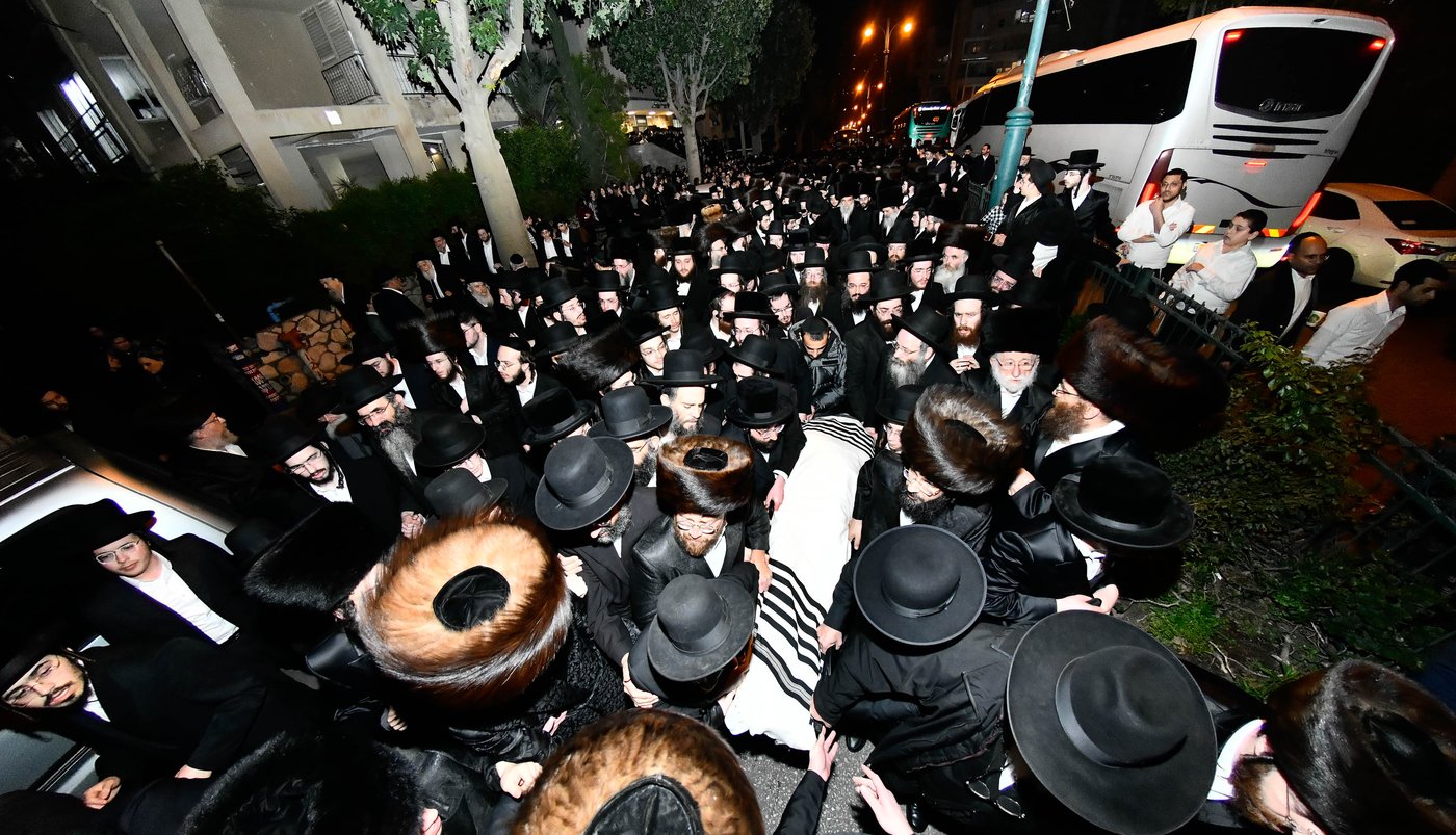 מסע הלוויית האדמו"ר מאשלג חזון איש זצ"ל