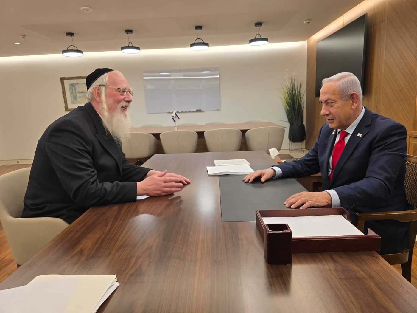 נתניהו ואייכלר מוקדם יותר היום