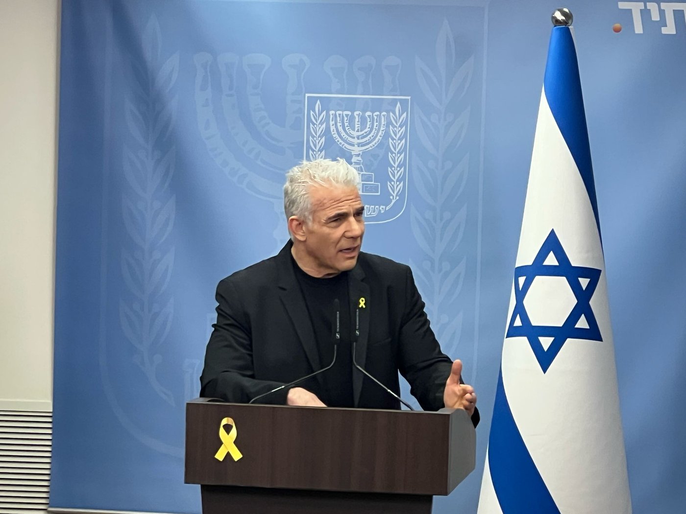 יאיר לפיד.