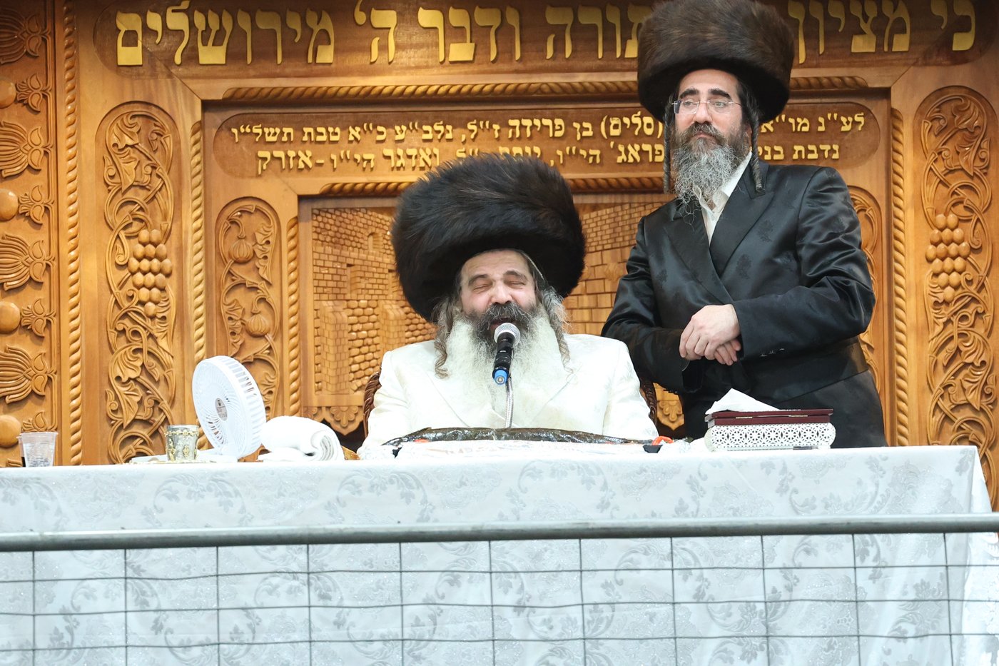 פורים בחצה"ק זוטשקא