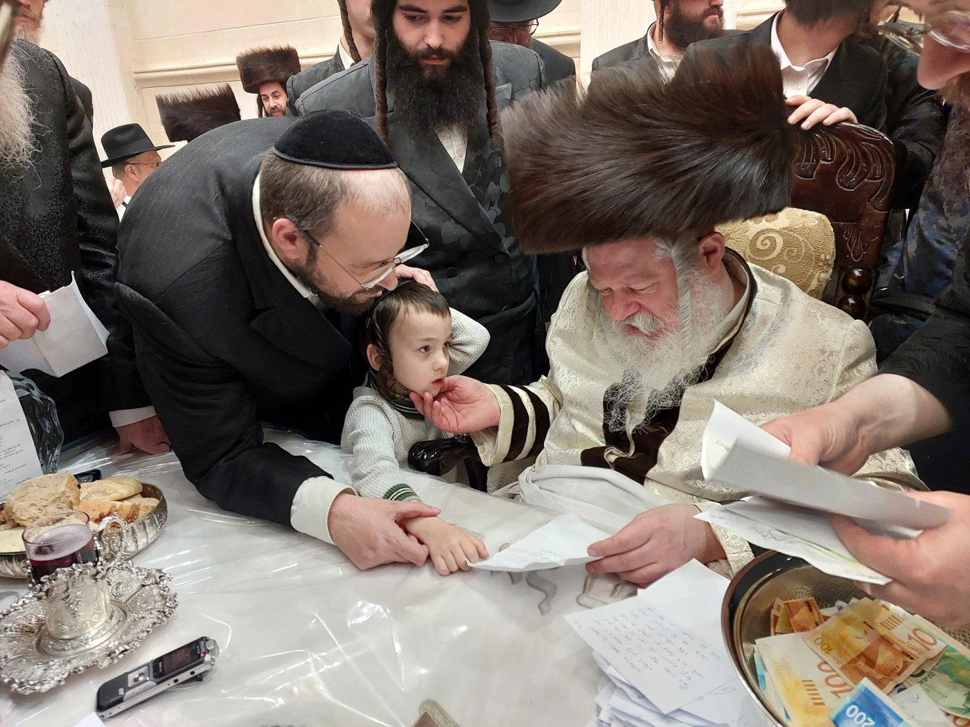זופניק בכיכר | כל התמונות, הנייעס והחשיפות של השבוע