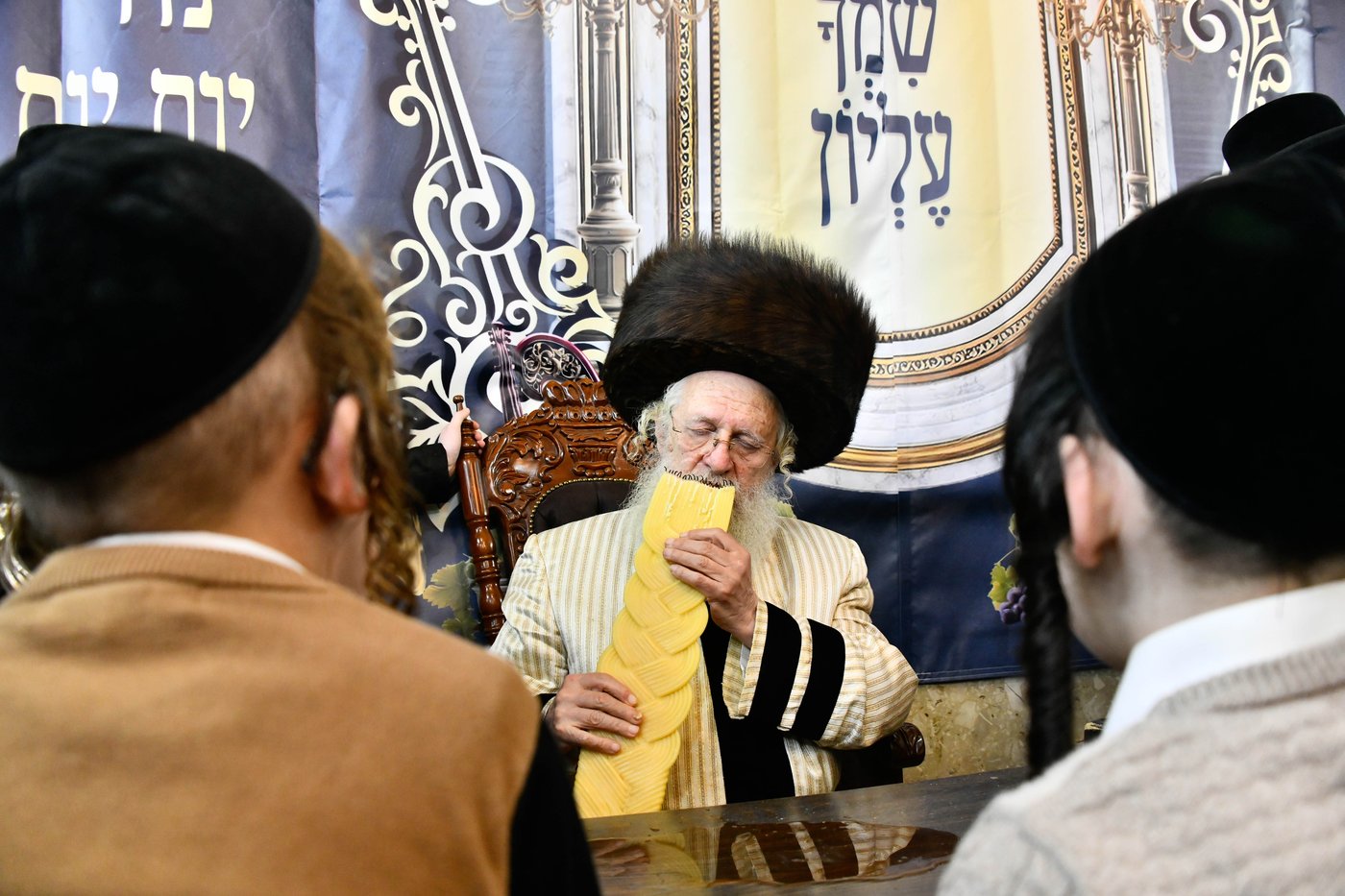 שמחת בית שאץ - אזמרה - זידטשויב- צאנז ירושלים- רמת שלמה
