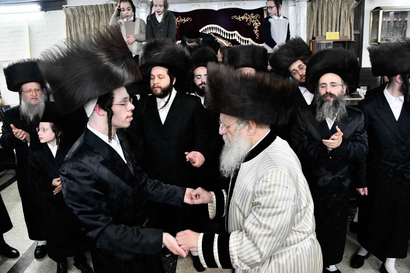 שמחת בית שאץ - אזמרה - זידטשויב- צאנז ירושלים- רמת שלמה