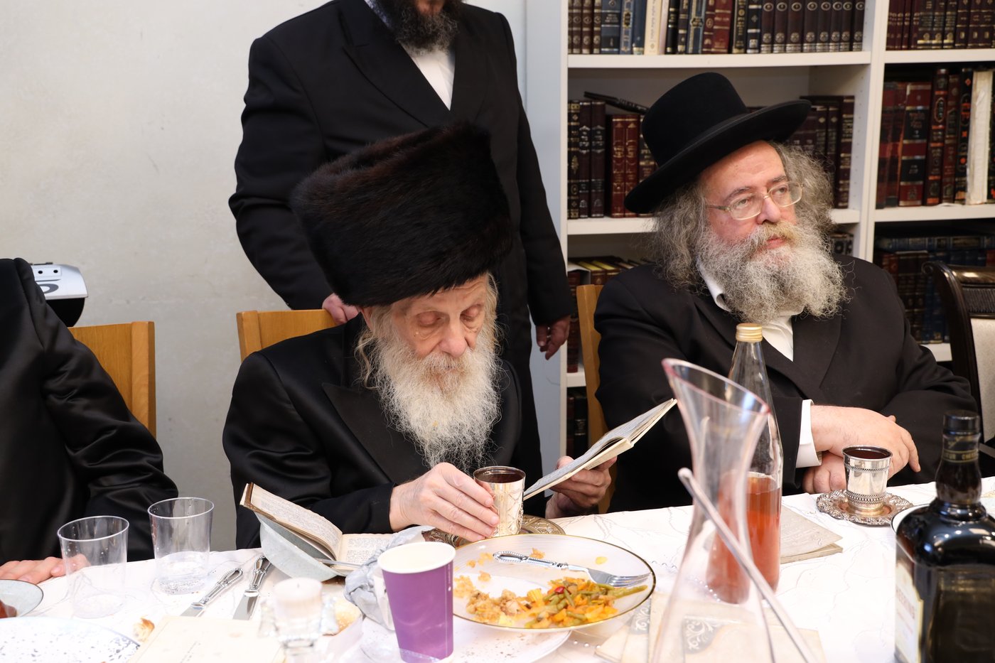 שמחת השבע ברכות לרגל נישואי נכדת הגר"ש אלתר
