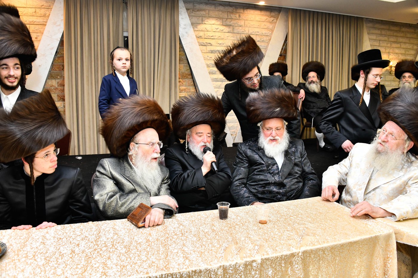 שמחת בית שאץ - אזמרה - זידטשויב- צאנז ירושלים- רמת שלמה