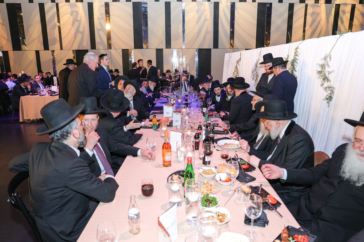 שמחת נישואי בת הגאון הרב דוד לאו