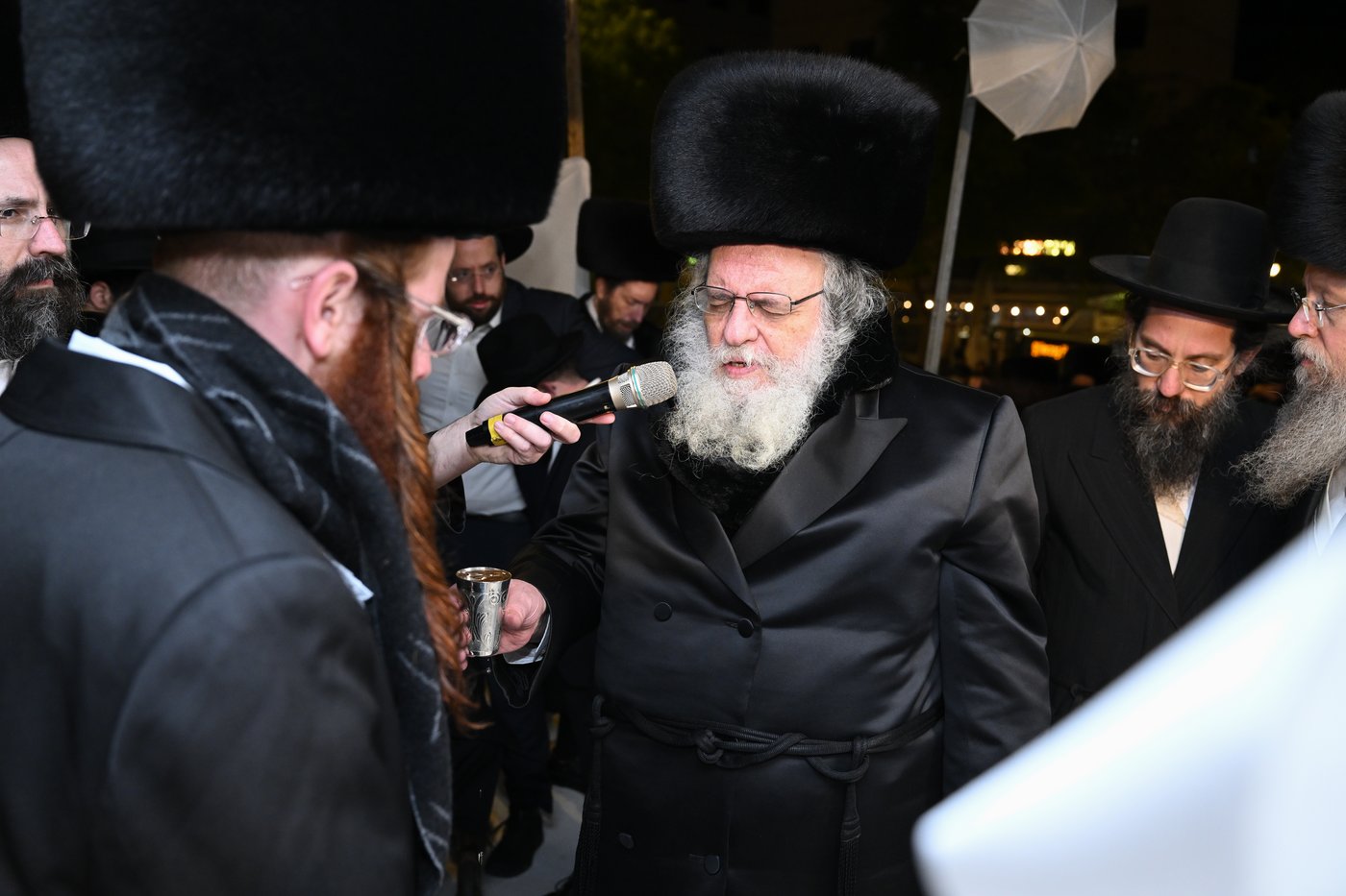 מעמד החופה לנכדת הגר"ש אלתר