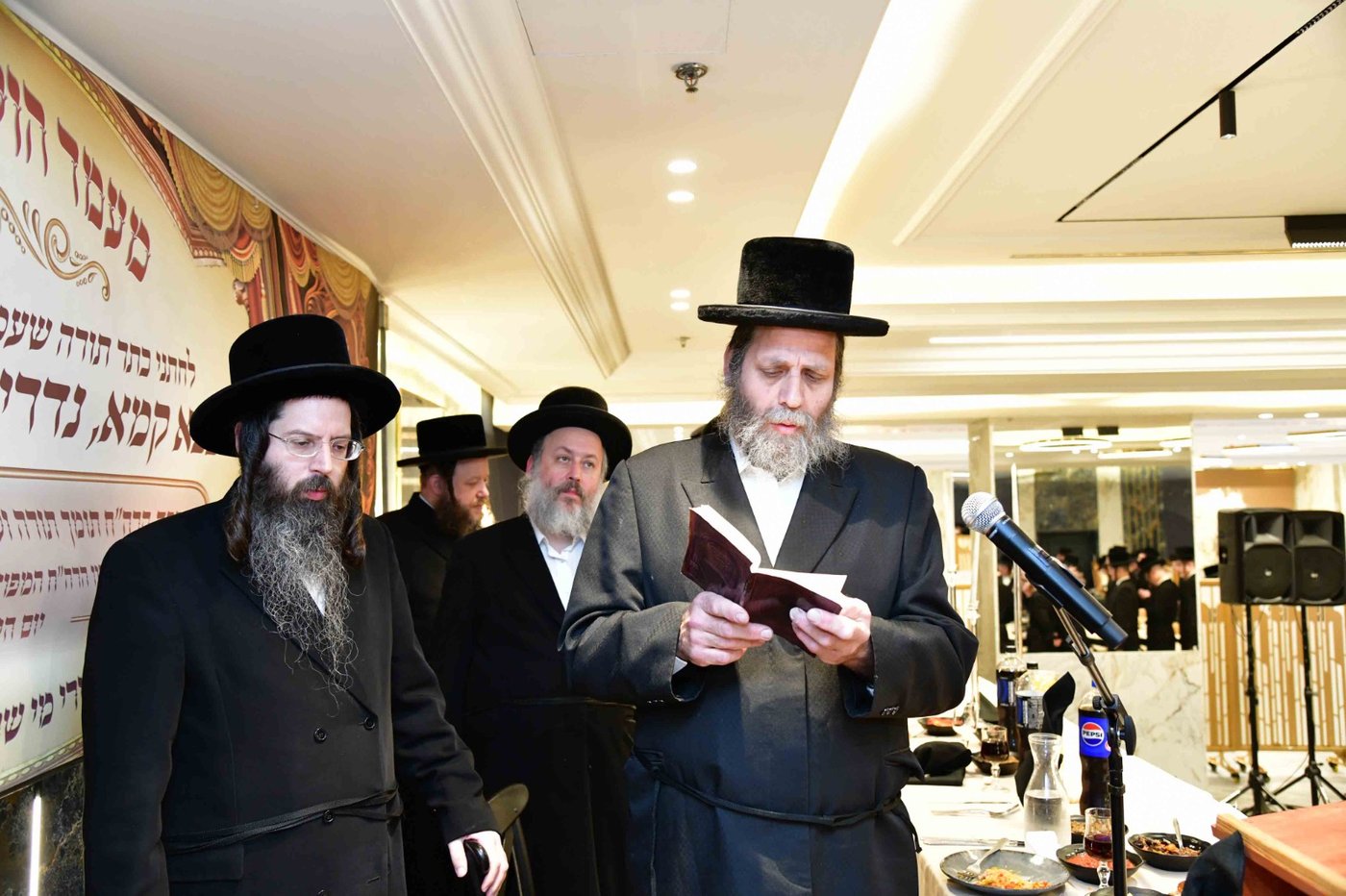 מעמד כבוד התורה בישיבת סערט ויז'ניץ 