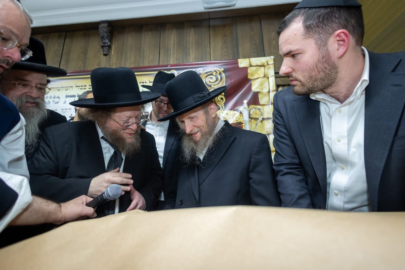 אפיית מצות עם הגר"ד סגל