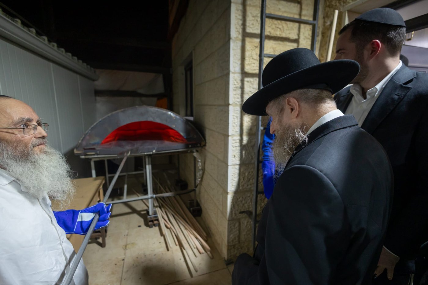 אפיית מצות עם הגר"ד סגל