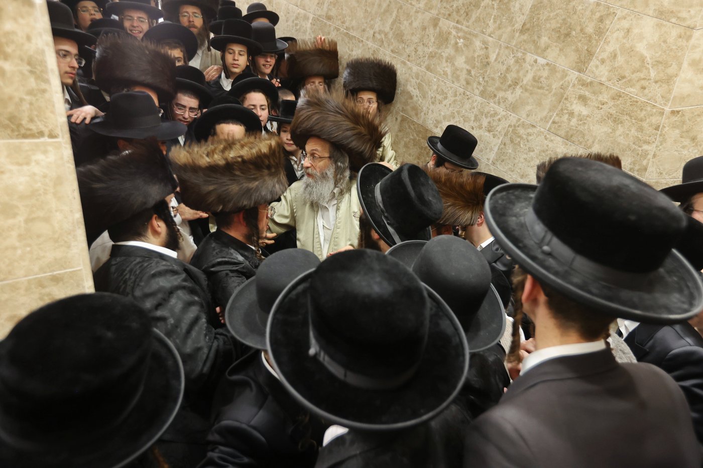 הרה"צ רבי אלימלך בידרמן שבת בבית שמש