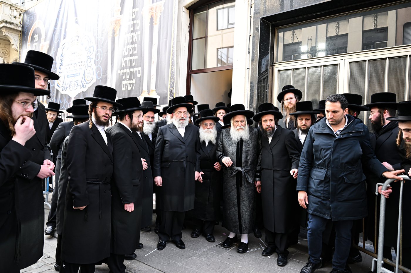 האדמו"ר מבאבוב בביקור באנטווערפן