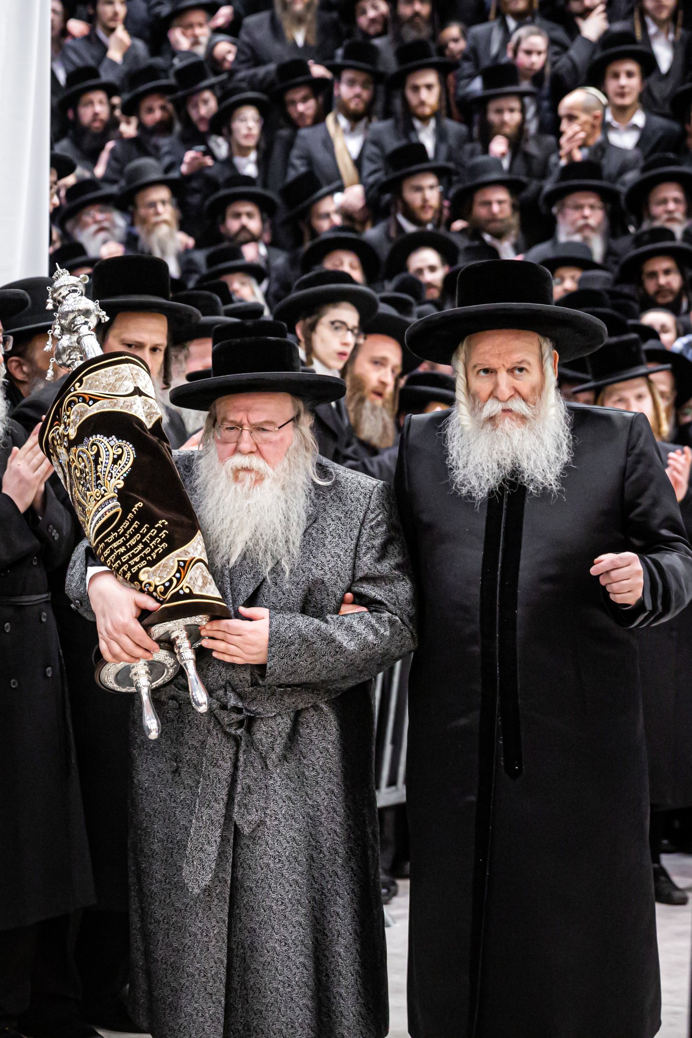 מעמד הכנסת ספר תורה לביהמ"ד באבוב באנטווערפן