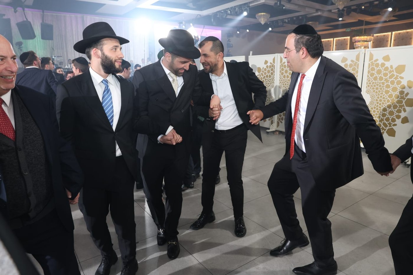 אורי טרבלסי חיתן את בתו, רבנים ואישי ציבור הגיעו לחגוג