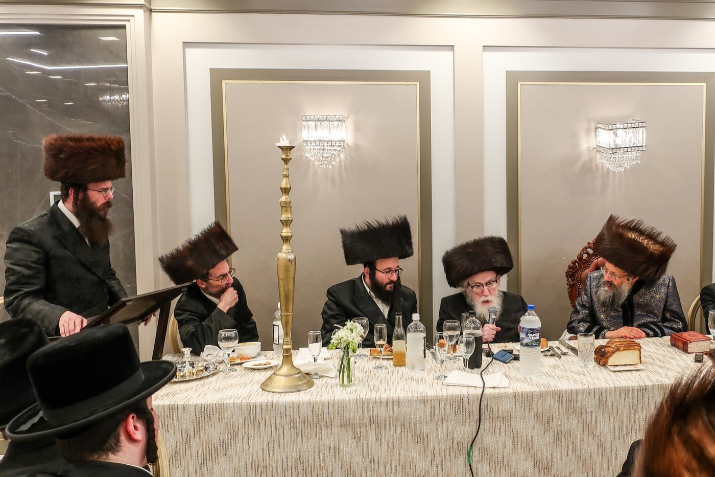 שמחת השבע ברכות לנכדת האדמו"ר מבאבוב 45
