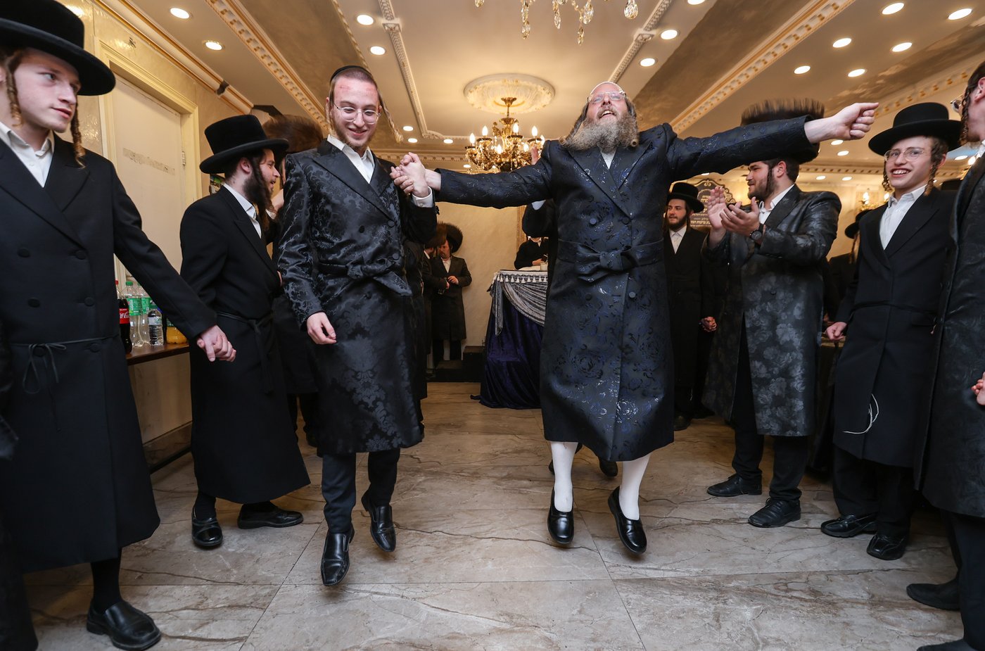 שבע ברכות ומעמד "ותגדל כבודו" בקהילת אזמרה בצפת