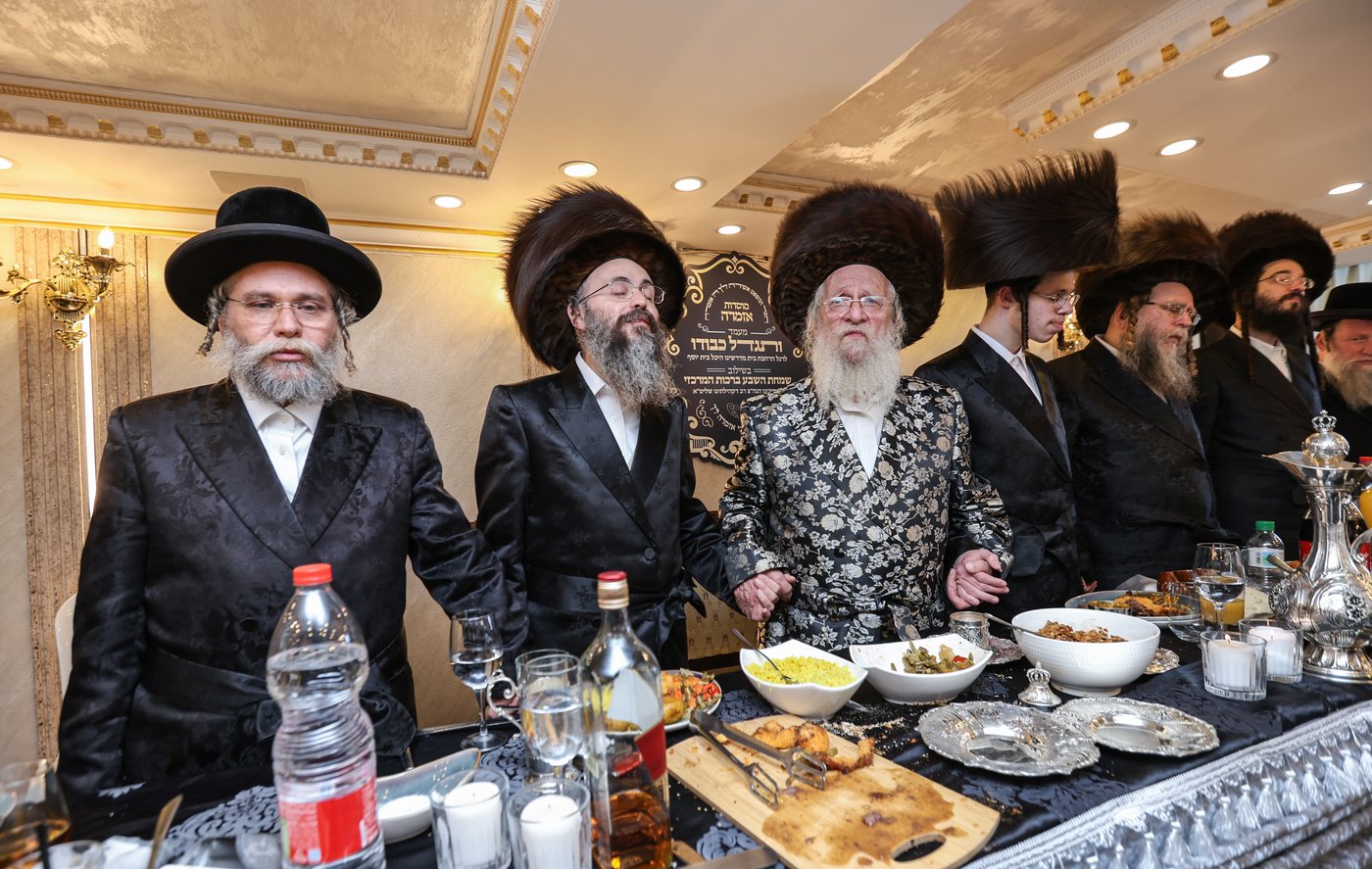 שבע ברכות ומעמד "ותגדל כבודו" בקהילת אזמרה בצפת
