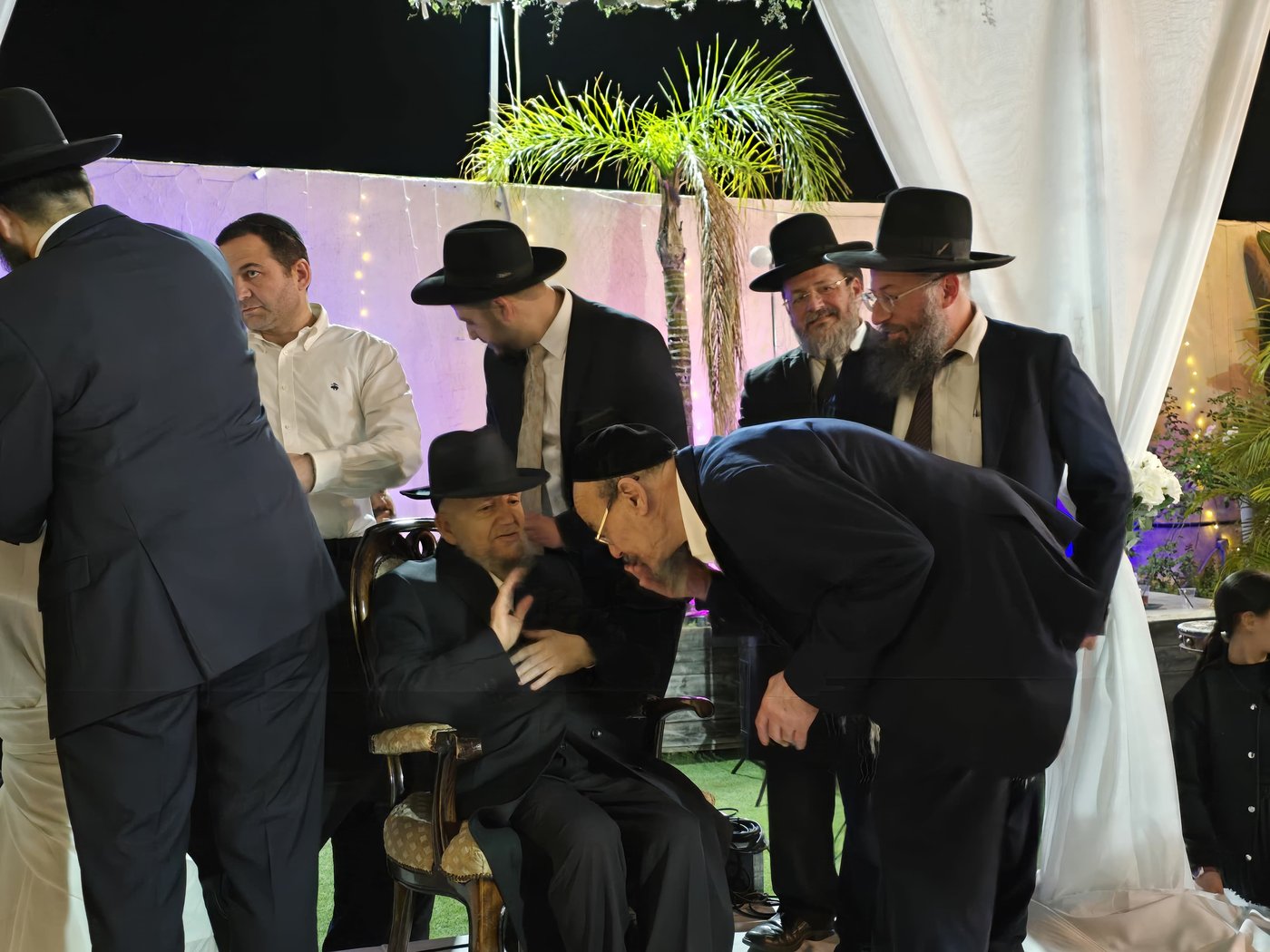 שמחת נישואי נכדת הגר"מ מאזוז
