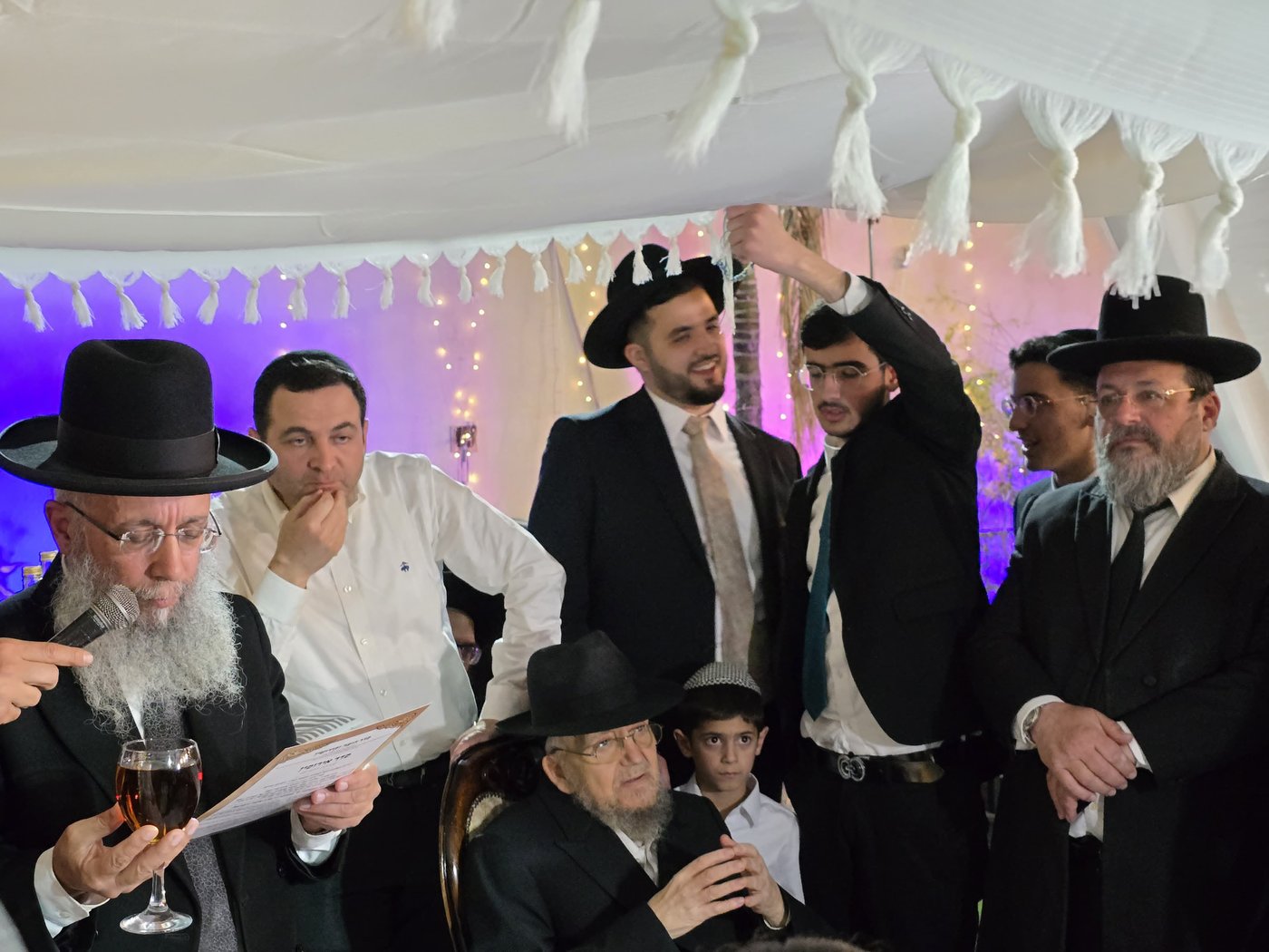 שמחת נישואי נכדת הגר"מ מאזוז