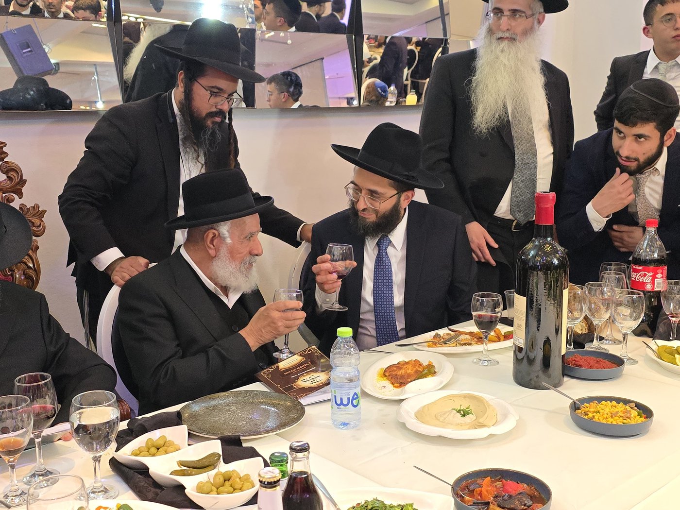 שמחת נישואי נכדת הגר"מ מאזוז