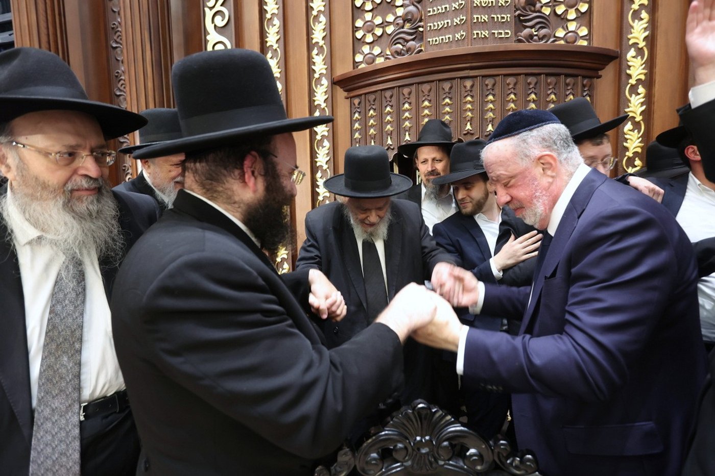 הילולא והכנסת ספר תורה לע"נ הגאון רבי רפאל אליהו ציון סופר זצ"ל