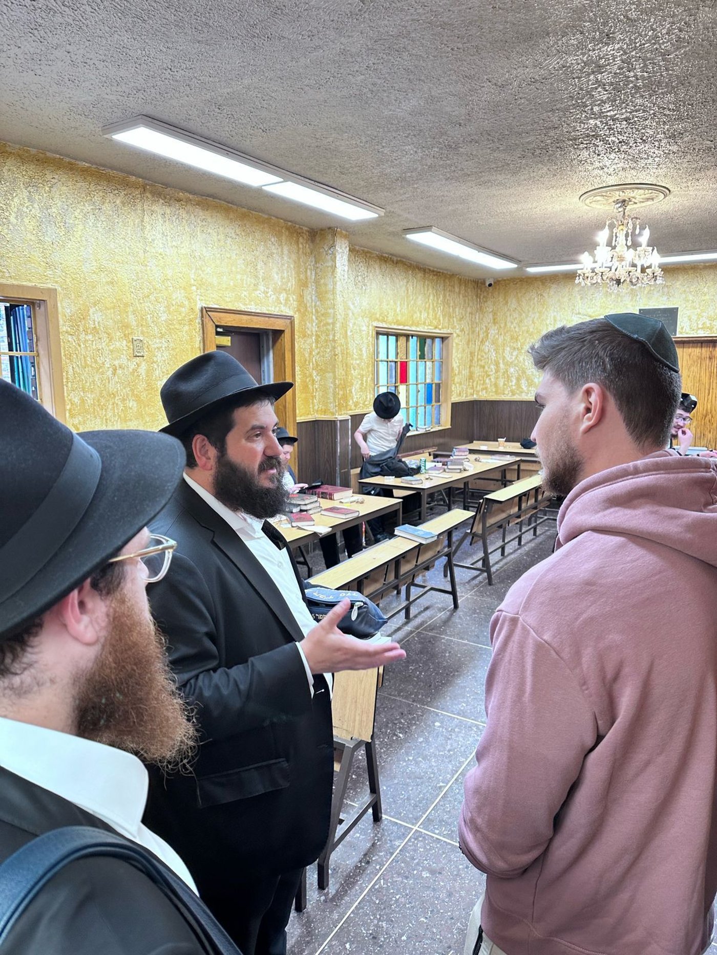 בביקור בניו יורק: איפה בחר החטוף ששוחרר להתפלל?