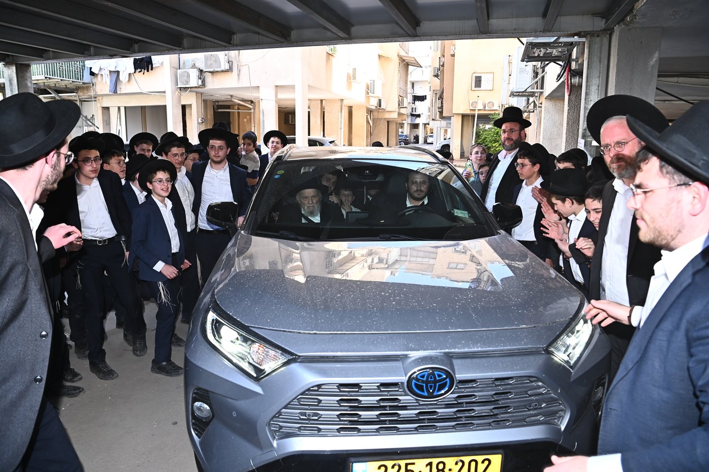 הגרמ"ה הירש בברכת האילנות