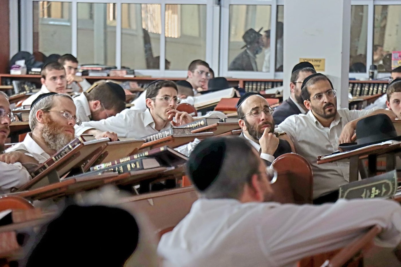 הגאון רבי יעקב ישראל בייפוס בשיחת הכנה לפסח