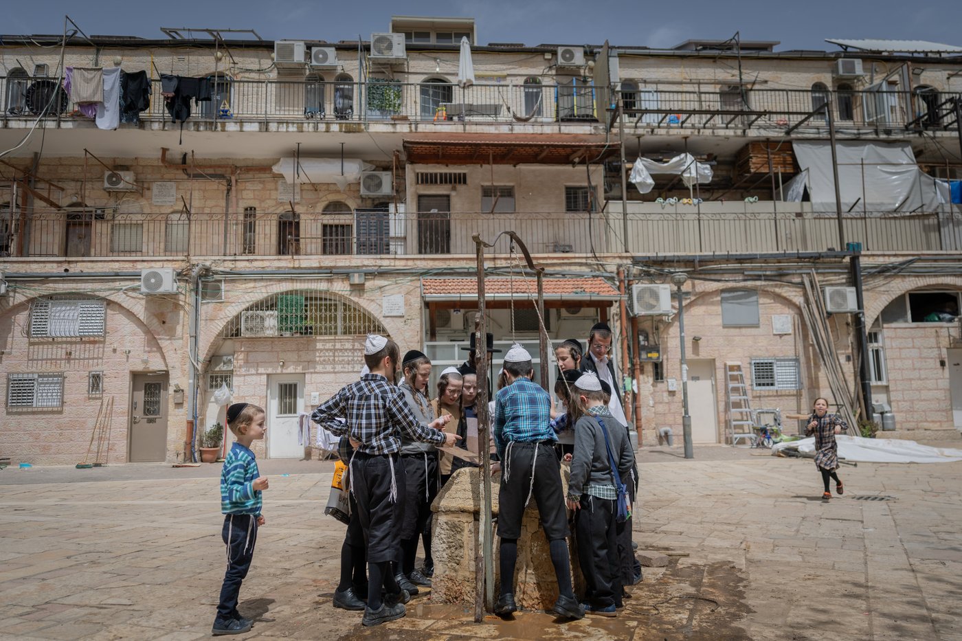 ערב פסח במאה שערים