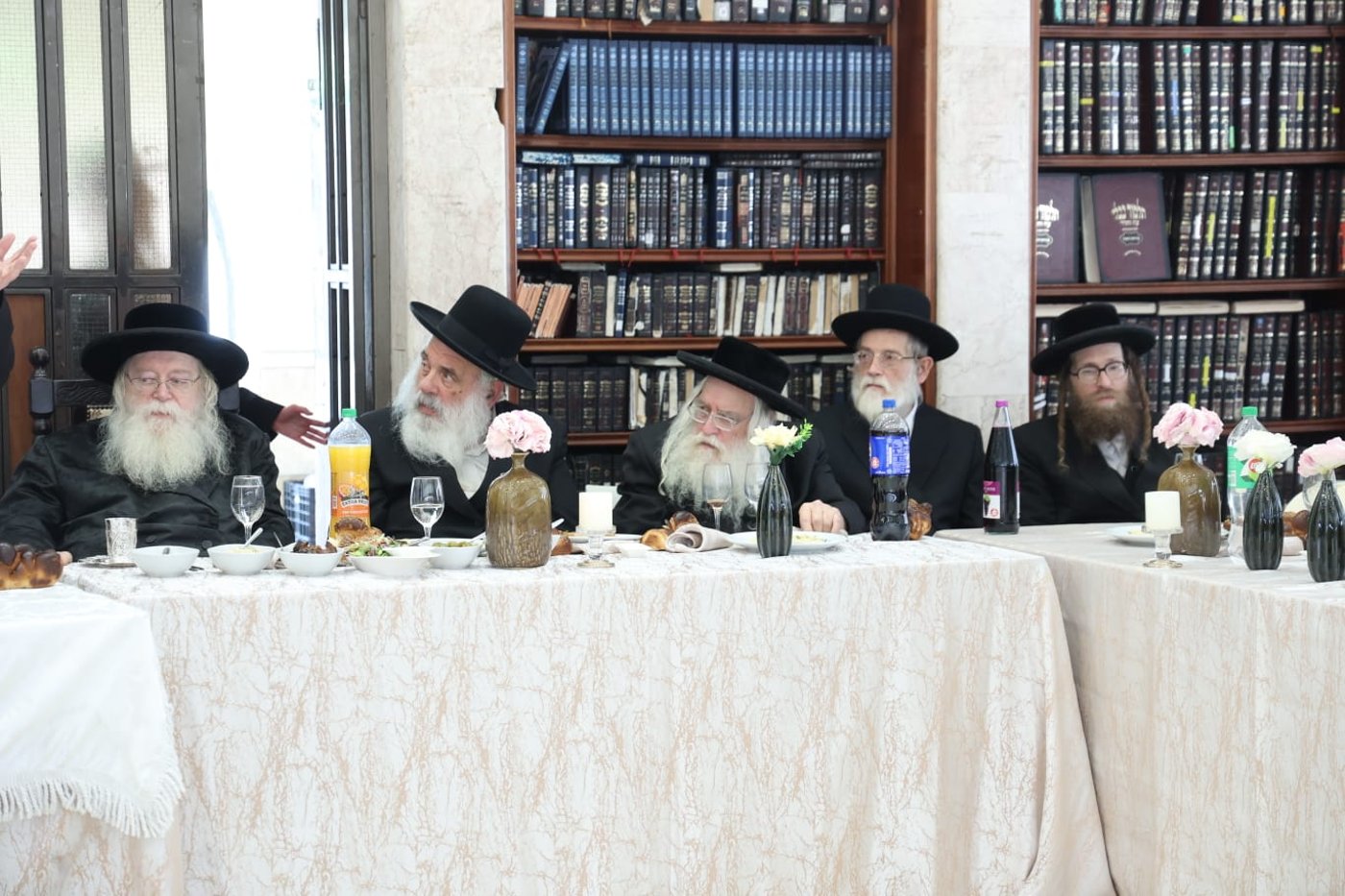 מעמד כבוד התורה בדושינסקיא 