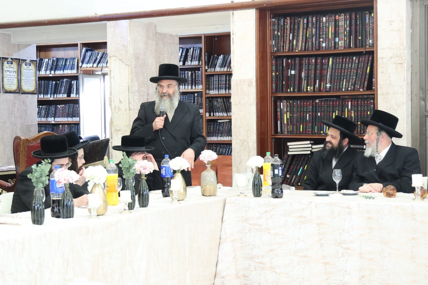 מעמד כבוד התורה בדושינסקיא 