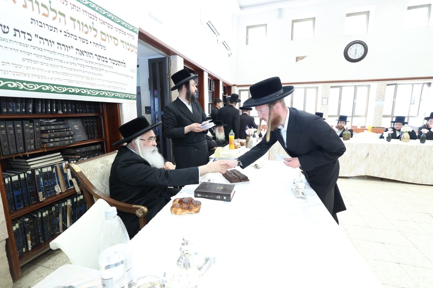 מעמד כבוד התורה בדושינסקיא 