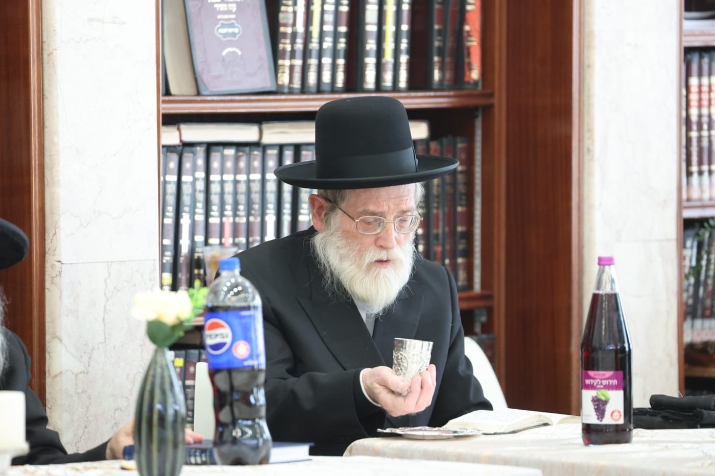 מעמד כבוד התורה בדושינסקיא 