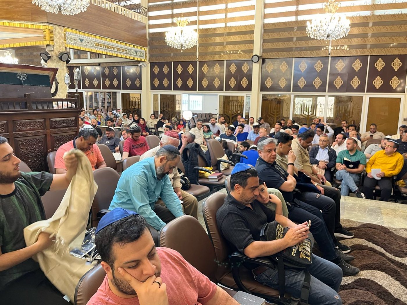 ערב פסח תשפ"ה: כך נראה סיום מסכת בק"ק טהרן