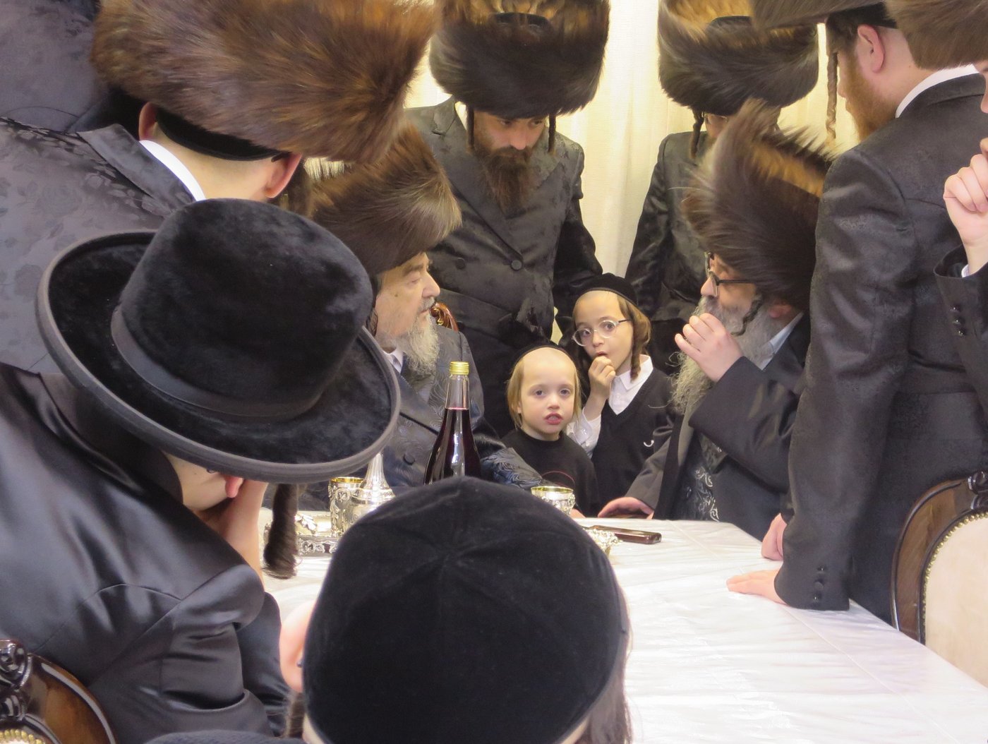 הגה"צ רבי חיים צבי מייזליש בביקור אצל הגה"צ רבי יעקב מאיר שכטר