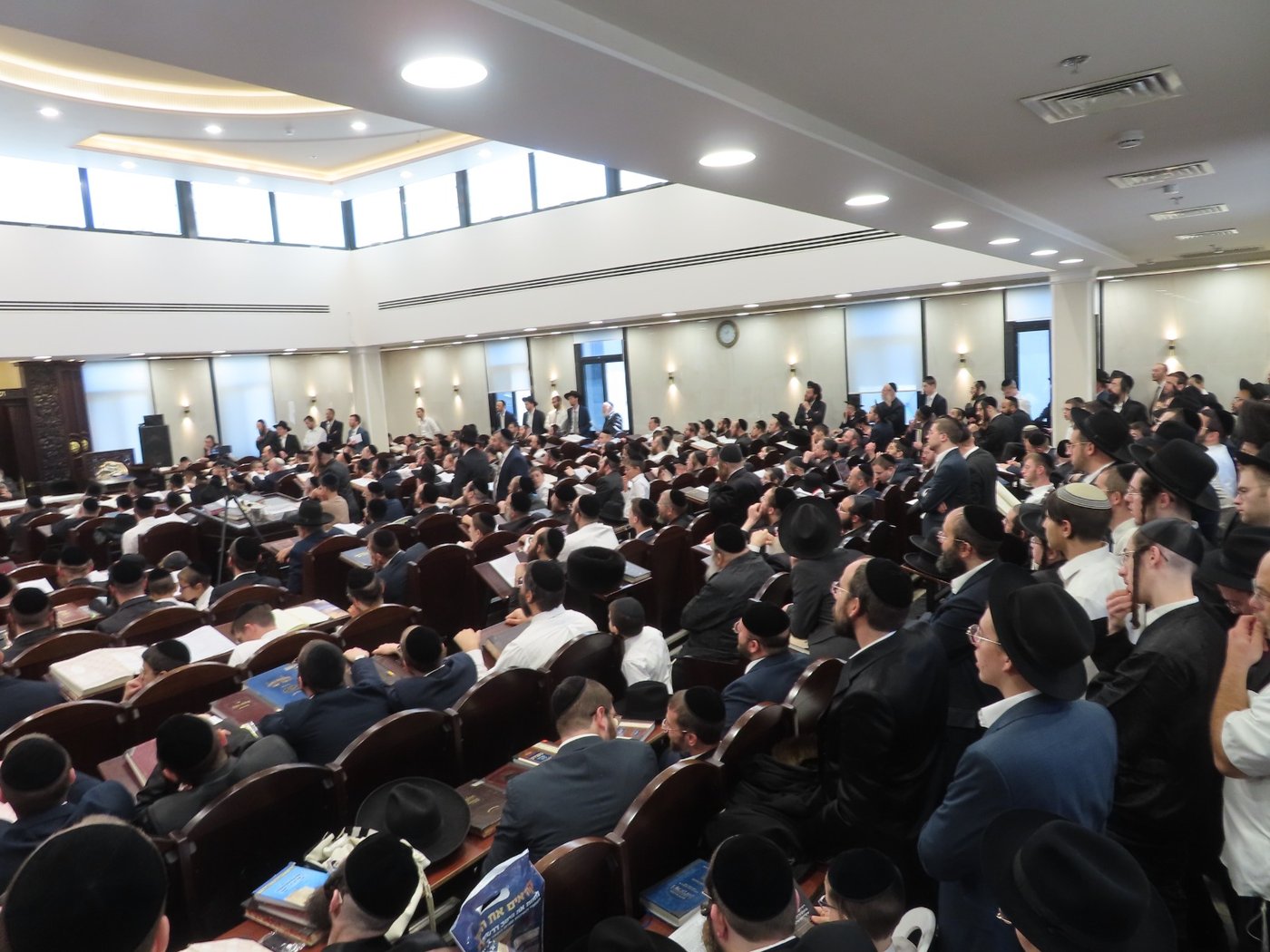 הגר"ש אלתר בשיעור חוה"מ פסח באחיסמך