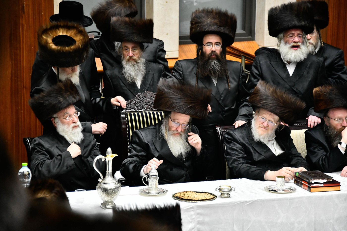 האדמו"ר מביאלה בטיש חוה"מ פסח 