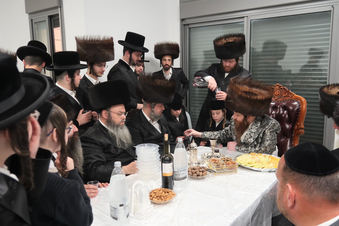 האדמו"ר ממיאלען בברכת האילנות