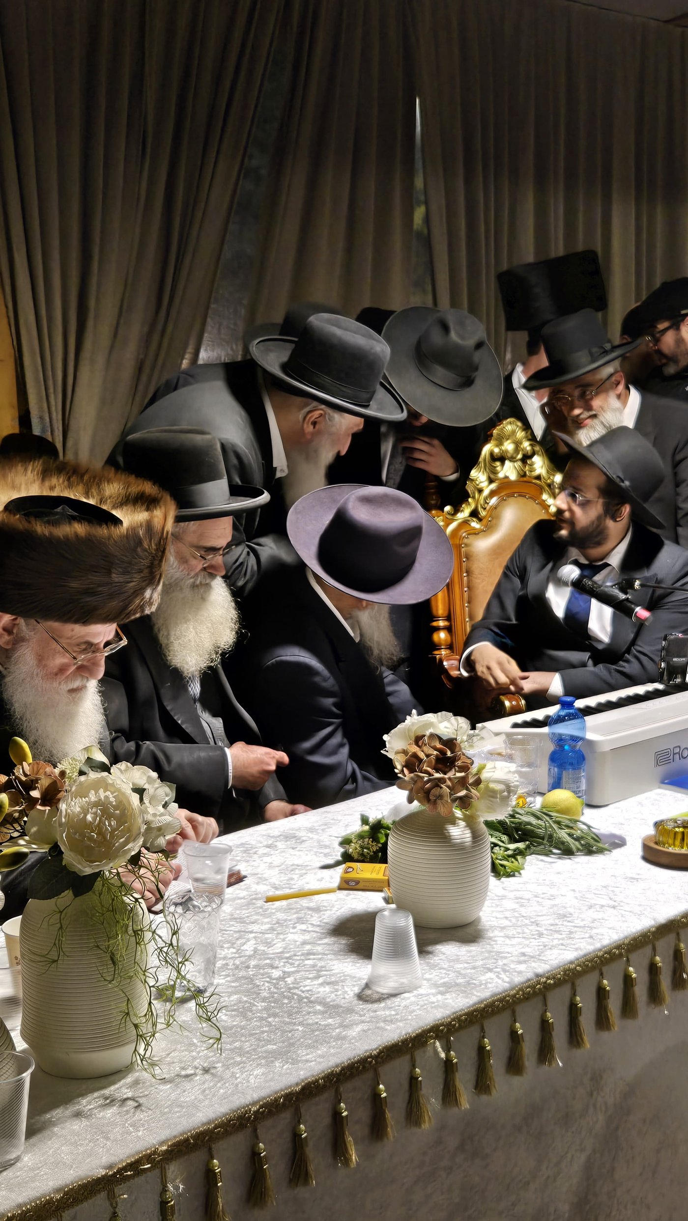 מעמד הקבלת פני רבו אצל הגאון הינוקא רבי שלמה יהודה בארי