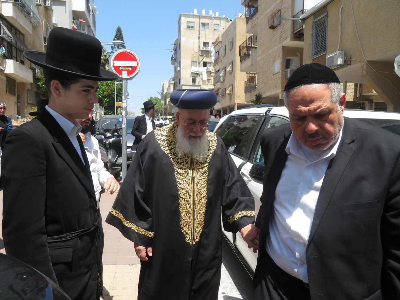 מסע הלוויית הגאון רבי מאיר מאזוז זצ"ל