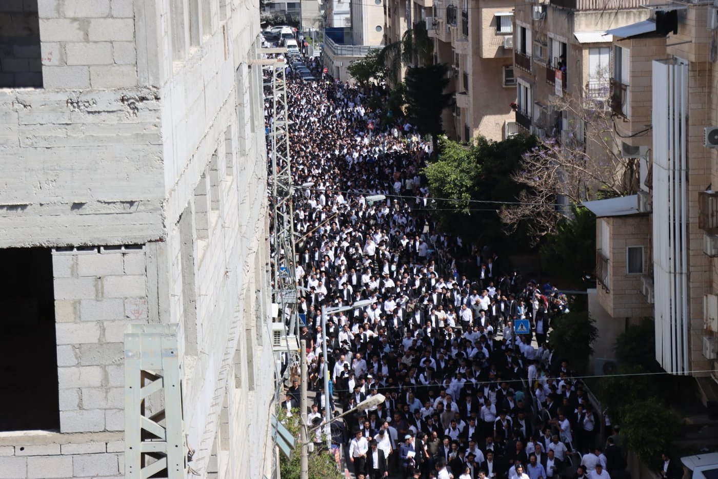 מסע הלוויית הגאון רבי מאיר מאזוז זצ"ל 